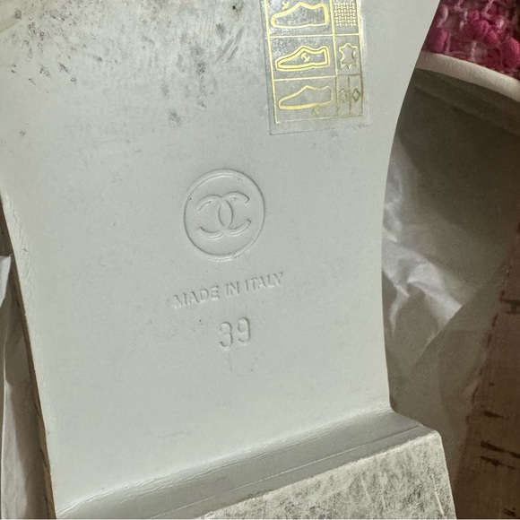 CHANEL Pink Woven Logo Slide Sandals - Picture 7 of 10